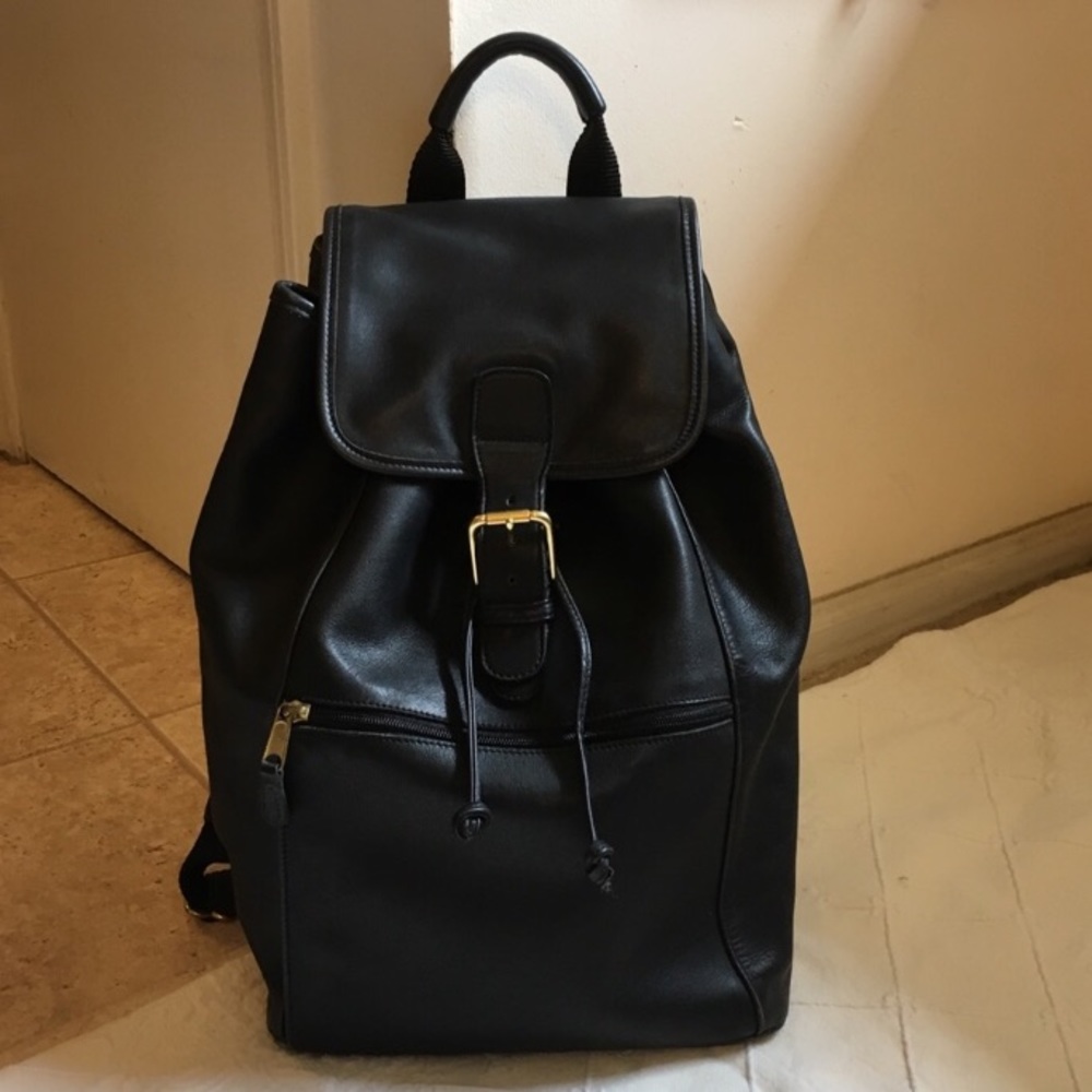 Coach large drawstring black leather bag